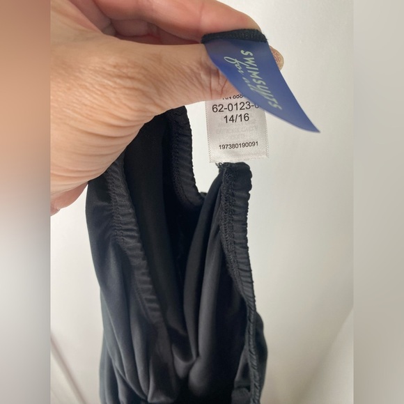 Swimsuits for All Elegant Black Strapless Beach Cover Up - Picture 4 of 8